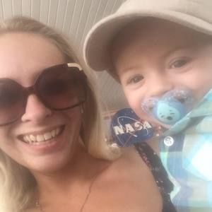 Meet your Posher, Marissa